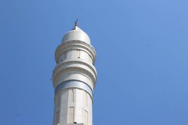 Merkez Java, Endonezya, 22 Haziran 2023: Karanganyar Madaniyah Büyük Camii 'nin bir binası