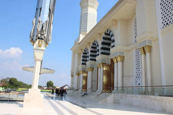 Java Central Indonesia Junio 2023 Edificio Gran Mezquita Karanganyar Madaniyah — Foto de Stock