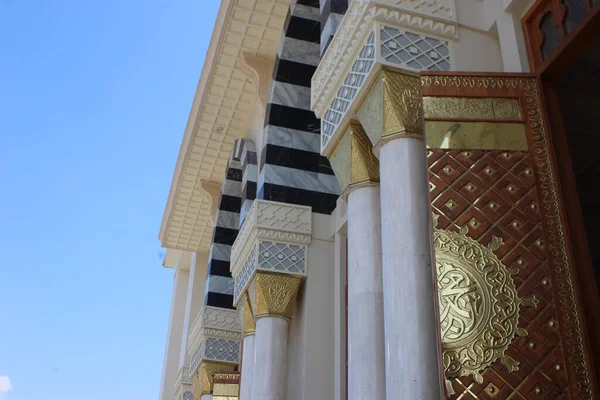 인도네시아 2022 카라냐 마사니야 그랜드 모스크의 — 스톡 사진