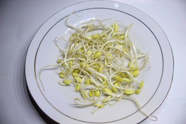 Baharatlı taze fasulye.