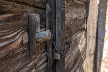 Aydın Karacasu Ucukdagli mahallesindeki tarihi taş evler