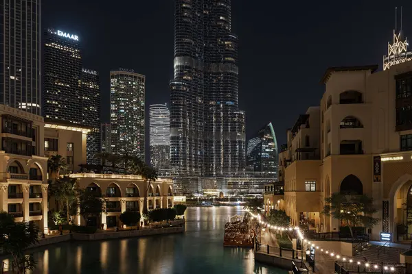 Şehir merkezi ve Burj Khalifa, Dubai Birleşik Arap Emirlikleri