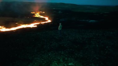 İzlanda 'da Grindavik Town yakınlarında volkan. Drone 'la çekilmiş. Profilimde farklı çekimler var.