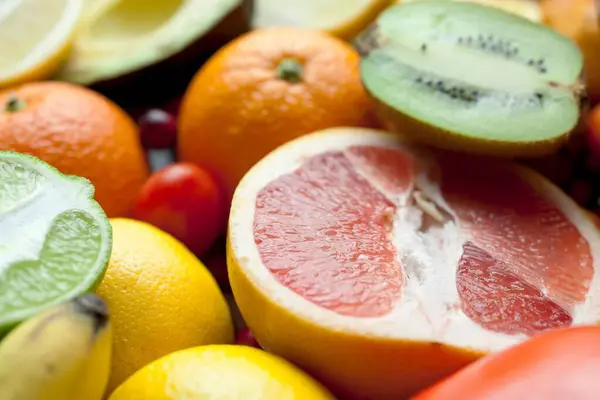 Levendige Close Van Gesorteerde Citrusvruchten Helften Verbazingwekkende Resolutie — Stockfoto