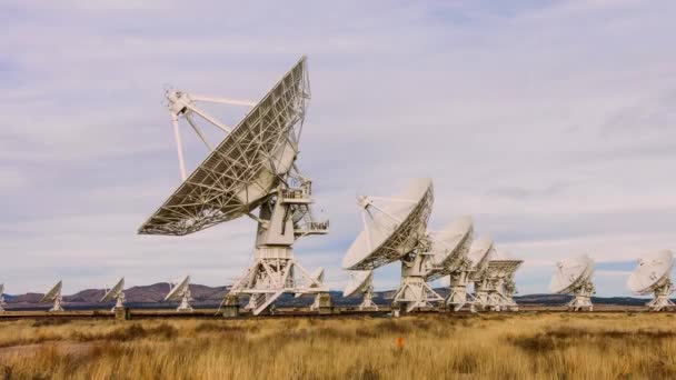 Kozmos Keşfeden Socorro New Mexico Abd Yakınlarındaki Çok Büyük Uydu — Stok video