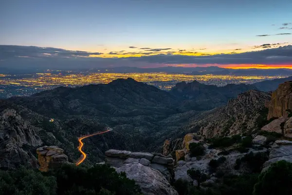 Majestic Summit: Mt. Whitney Doğu Sierra, Kaliforniya, ABD 'de, Şaşırtıcı 4K Çözünürlükte Ortaya Çıktı