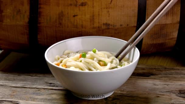 Udon Unveiled Video Asian Udon Noodles Vegetables Table — Stok Video