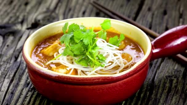 Close Pho Vietnamské Rýžové Nudle Mořskými Plody Video — Stock video