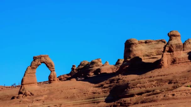 Sunrise Magic Λεπτή Αψίδα Στο Εθνικό Πάρκο Canyonlands Γιούτα — Αρχείο Βίντεο