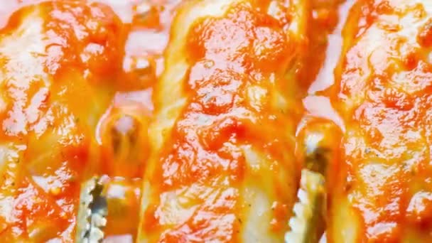 Close Video Italiaans Koken Tomatensaus Culinaire Kunst — Stockvideo
