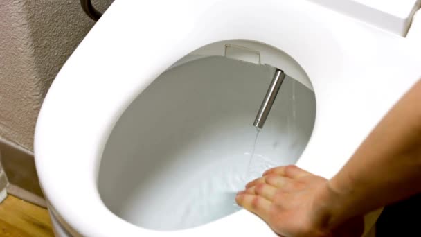 Visão Close Superior Vídeo Ultra Sanita Flushing — Vídeo de Stock