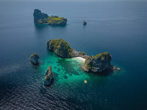 Koh Haa 'nın İHA Fotoğrafı, Krabi, Tayland