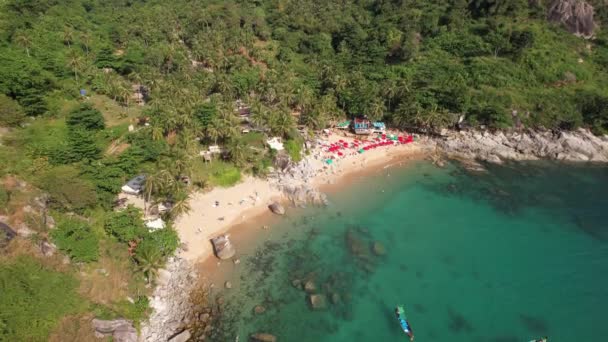 Luchtfoto Drone Beelden Nui Beach Karon Phuket Thailand Met Wit — Stockvideo