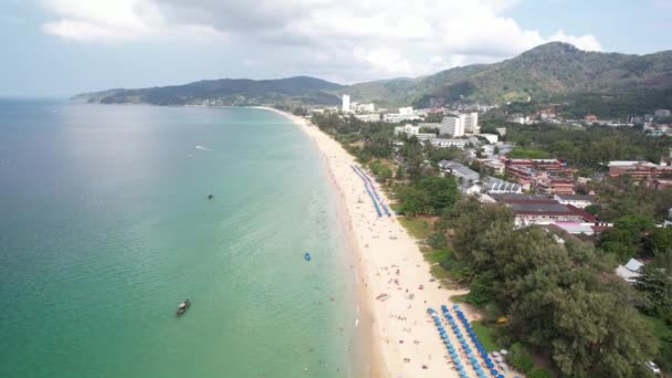 Aerial Drone Video Karon Beach Karon Phuket Tajlandia Wyposażony White — Wideo stockowe