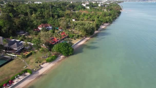 Aerial Drone Footage Friendship Beach Rawai Phuket Tailandia Con Playa — Vídeo de stock