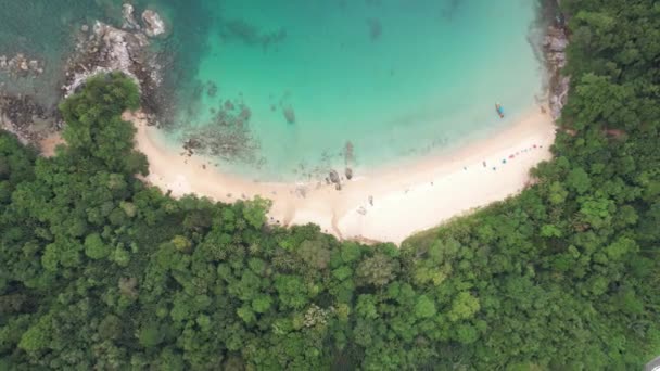 Aerial Drone Footage Laem Singh Beach Fuju Phuket Thailand Feed — стоковое видео