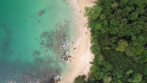 Luchtfoto Drone Beeldmateriaal Laem Singh Beach Kathu Phuket Thailand Met — Stockvideo