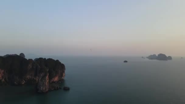Luftaufnahmen Vom Strand Von Aonang Nang Krabi — Stockvideo