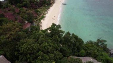 Koh Phi Don, Krabi, Tayland - Beyaz Kum Sahili, Kristal Temiz Su ve Uzun Kuyruk Teknesi