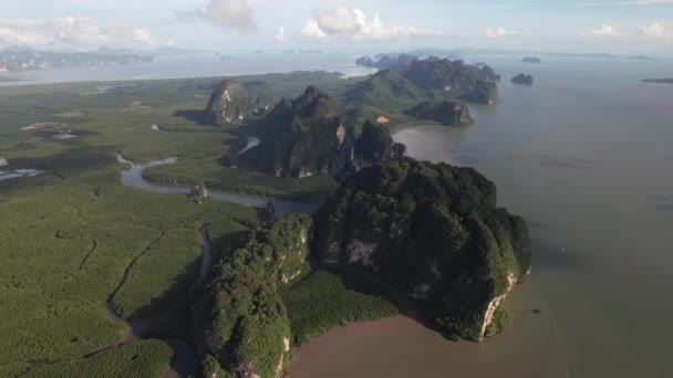 Aerial Drone Recorage Luek Landscape Mangrove Forest Krabi Tajlandia Łodzie — Wideo stockowe