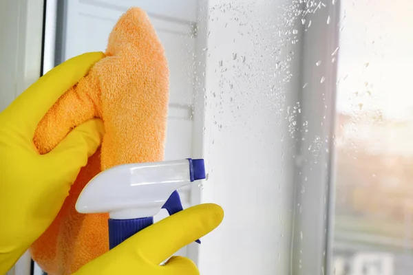 Washing Windows Detergent Rag House Cleaning Household Concept — Stock Photo, Image