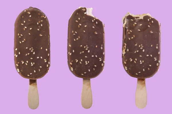 Σοκολάτα Φρούτα Παγωτό Βανίλια Ροζ Φόντο — Φωτογραφία Αρχείου