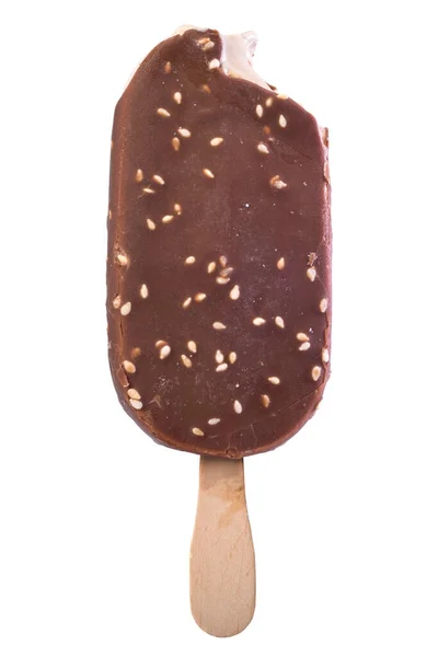 배경에 누군가가 맛있는 초콜릿 아이스크림 — 스톡 사진
