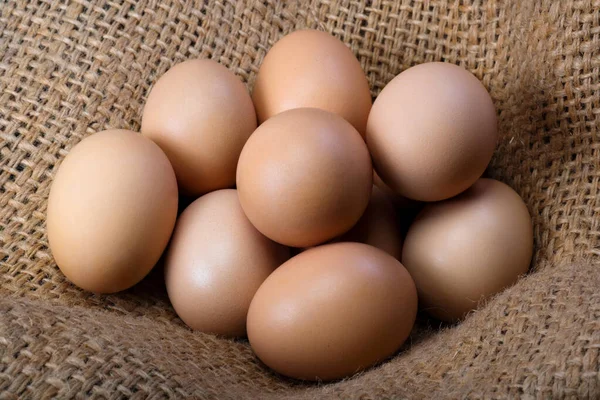 Los Huevos Frescos Una Granja Arpillera Acercan Aves Corral Productos — Foto de Stock