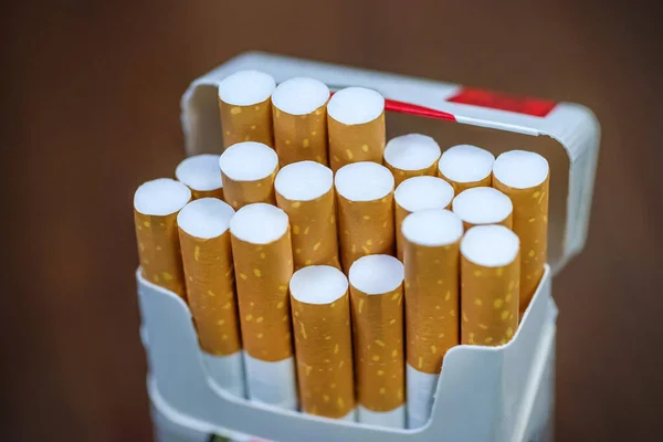 Pacote Completo Aberto Cigarros — Fotografia de Stock