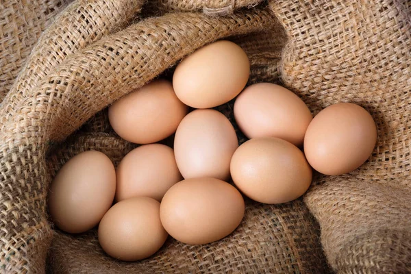 Huevos Una Granja Arpillera Cerca Vista Superior Comida Sana Proteína — Foto de Stock
