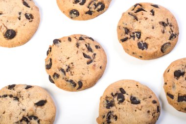 Beyaz arka planda bisküviler. Ev yapımı pasta..