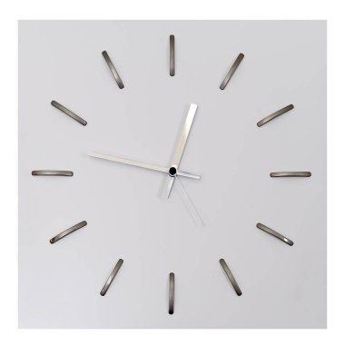 Beyaz arkaplandaki saat yüzü izole et.