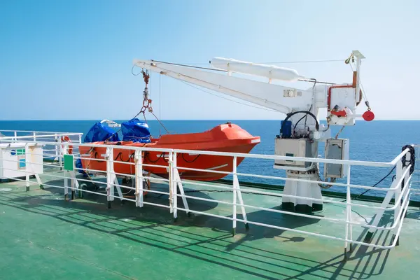 Salva Vidas Guindaste Bordo Ferry Navio Cruzeiro Mar Conceito Transporte — Fotografia de Stock