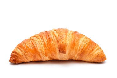 Beyaz arka planda çıtır çıtır lezzetli kruvasan, yakın plan. Ev yapımı pişirme..