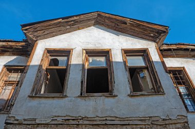 Türkiye 'de tarihi bir köy evi.