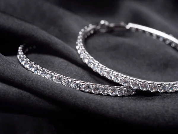 Stunning Silver Earrings Zircons — Stock Photo, Image