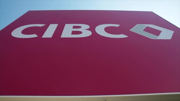 Cibc Καναδική Αυτοκρατορική Τράπεζα Του Εμπορίου Σημάδι Πυροβόλησε Χαμηλά Από — Αρχείο Βίντεο