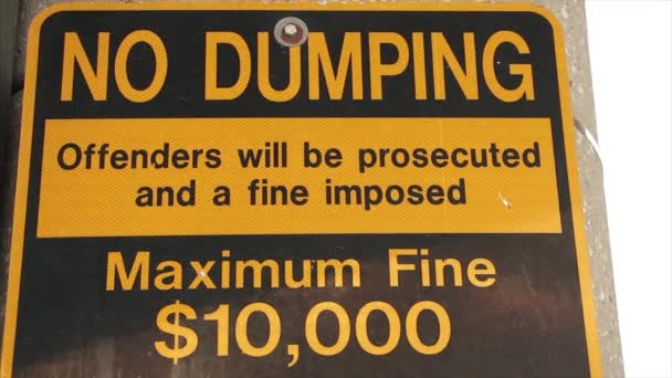 Ningún Delincuente Dumping Será Procesado Una Multa Impuesta Multa Máxima — Vídeos de Stock