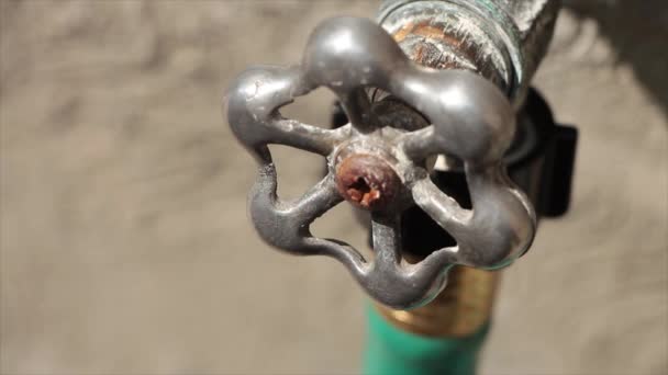 Extreme Close Hose Handle Turn Silver Valve Hose Coming Out — Stock Video