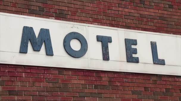 Enseigne Motel Sur Motel Écriture Légende Texte Lettres Majuscules Bois — Video