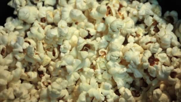 White Homemade Unseasoned Popcorn Close Pot — Stock Video