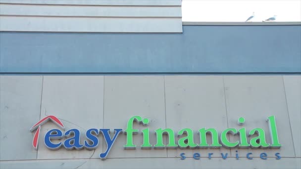 Jednoduché Finanční Služby Logo Nápis Zdi Obchodu Červené Modré Oranžovou — Stock video