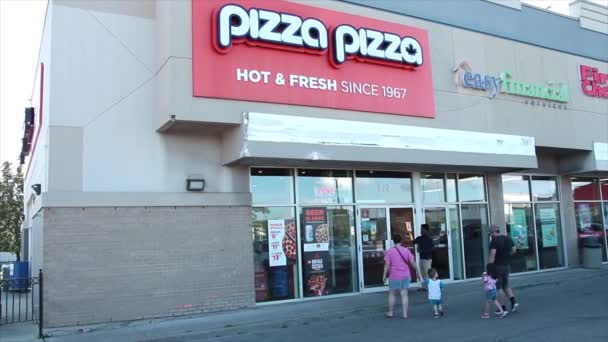 Pizz Pizza Caliente Fresco Desde 1967 Logo Cartel Pared Tienda — Vídeo de stock
