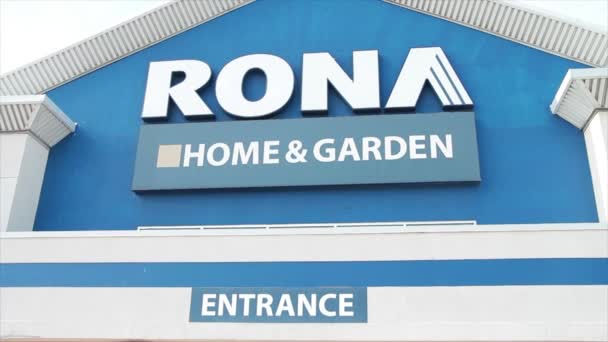 Rona Haus Und Gartenschild Logo Vor Dem Geschäft Blau Und — Stockvideo