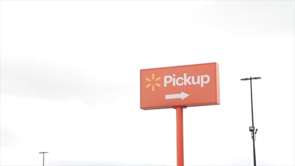 Walmart Pickup Logo Tegn Orange Hvid Gul Med Pil Orange – Stock-video