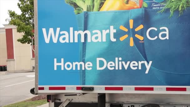 Walmart Livraison Domicile Petit Camion Stationné Dans Stationnement Canada Bleu — Video