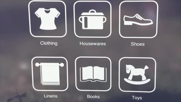 Oblečení Domácí Potřeby Boty Prádlo Knihy Hračky Psaní Titulek Text — Stock video