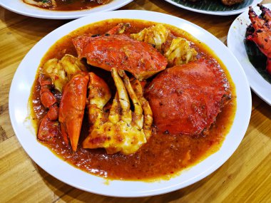 Padang soslu yengeç, Padang soslu yengeç veya Endonezya dilinde Kepiting Saus Padang, Endonezya 'da yaygın olarak kullanılan baharat karışımlarından biridir..