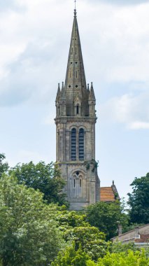 Fotoğraf: de l 'eglise de Saint-Christoly-Medoc