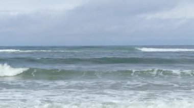 Les remous des vagues de l 'ocean atlantique landais bölüm 16